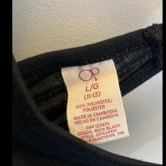 Black racer back tank - Picture 2 of 4